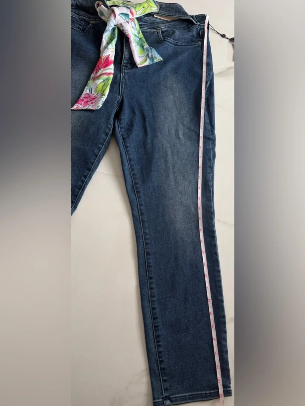 NYDJ Mid-Rise Cropped Skinny Jeans - Medium Blue Wash
